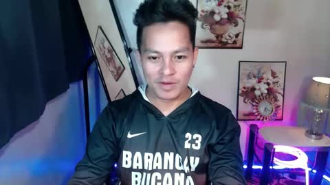 Snapshot of hunk_danny chatting on 02/22/25, 06:41 hunk_danny online show from 02/22/25, 06:41