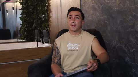 hunk_ryan online show from 11/18/25, 12:53