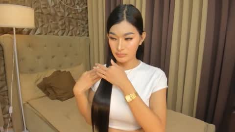 Snapshot of hunkhomerontop chatting on 11/24/25, 08:25 hunkhomerontop online show from 11/24/25, 08:25