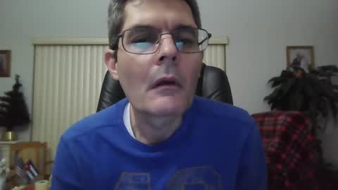 Snapshot of hunkmasclefad458 chatting on 12/15/24, 05:02 hunkmasclefad458 online show from 12/15/24, 05:02