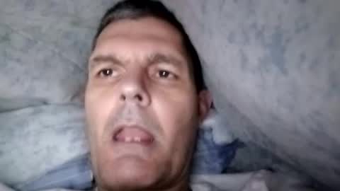 Snapshot of hunkmasclefad458 chatting on 01/14/26, 08:09 hunkmasclefad458 online show from 01/14/26, 08:09