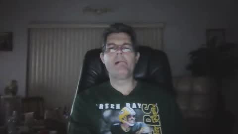 Snapshot of hunkmasclefad458 chatting on 03/16/26, 04:18 hunkmasclefad458 online show from 03/16/26, 04:18