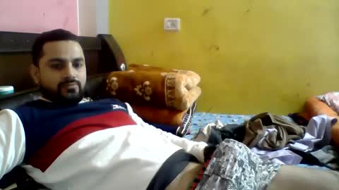 hunkster102 online show from 02/08/25, 06:01