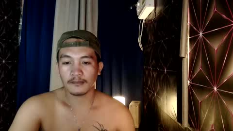 hunkylloyd online show from 12/15/24, 02:59