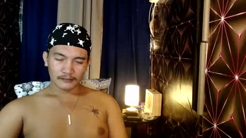 hunkylloyd online show from 12/18/24, 12:40