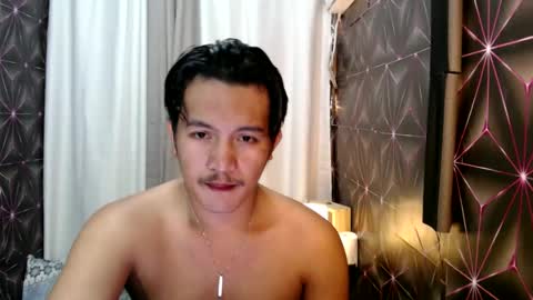 hunkylloyd online show from 02/12/25, 12:22