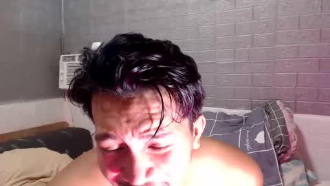 hunkylloyd online show from 04/05/26, 01:30