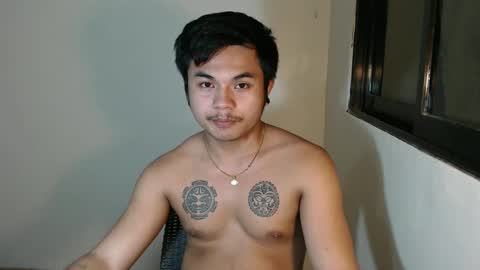 hunkyzeus online show from 01/04/25, 12:16