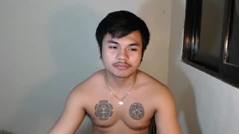 hunkyzeus online show from 01/06/25, 09:08