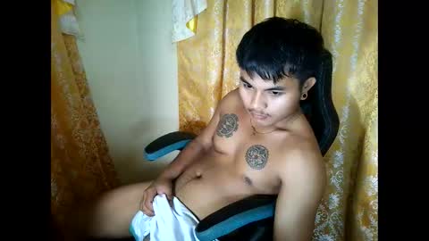 hunkyzeus online show from 01/10/26, 05:04