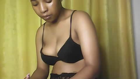 hunsweetpie online show from 09/11/25, 03:28