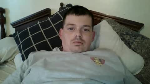 huntdog1221 online show from 06/19/26, 07:39