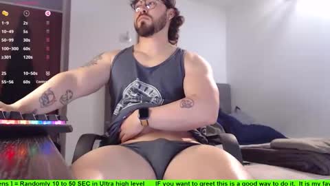 Snapshot of hunter_of_mn chatting on 11/26/25, 10:22 online show from 11/26/25, 10:22