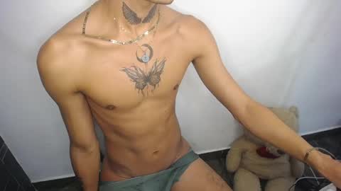 Hunter Wolf online show from 04/18/26, 05:33