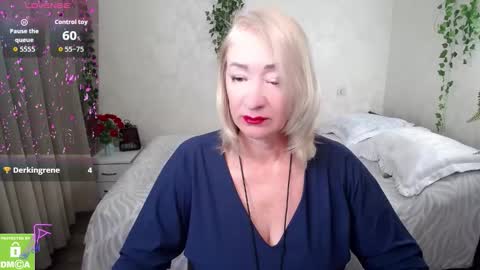 Snapshot of hunters_woman chatting on 10/07/25, 02:14 Irena online show from 10/07/25, 02:14