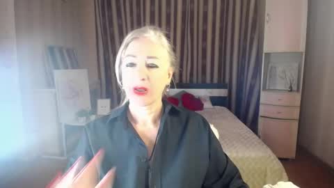 Irena online show from 02/15/26, 07:51