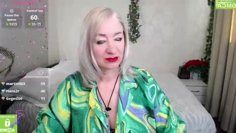 Irena online show from 04/14/26, 07:03