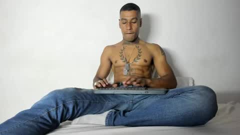 hunting_blondes online show from 05/06/26, 11:32