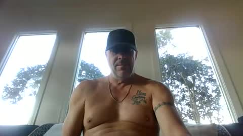 Snapshot of hunybager chatting on 02/10/26, 01:59 hunybager online show from 02/10/26, 01:59