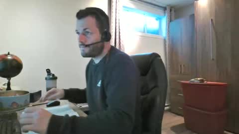 hurley7890 online show from 02/21/25, 02:16