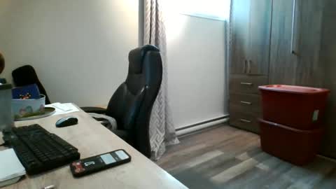 hurley7890 online show from 03/10/25, 06:56