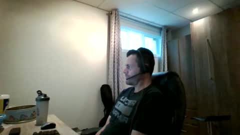 hurley7890 online show from 10/08/25, 02:47