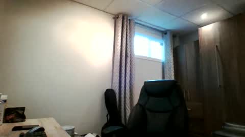 hurley7890 online show from 10/28/25, 02:20