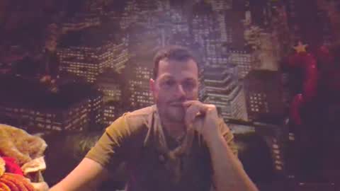 hurley7890 online show from 12/17/25, 03:56