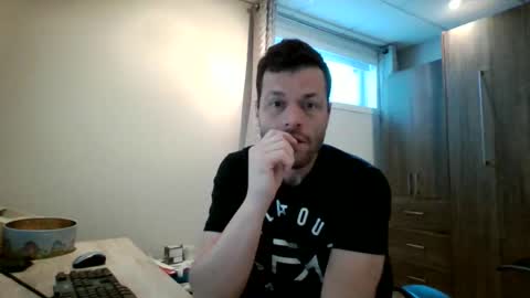 hurley7890 online show from 02/18/26, 05:53