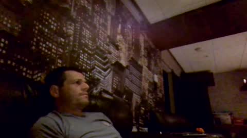 Snapshot of hurley7890 chatting on 07/27/26, 02:07 hurley7890 online show from 07/27/26, 02:07