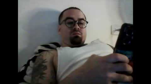 Snapshot of hurtadodirector chatting on 02/25/26, 08:13 hurtadodirector online show from 02/25/26, 08:13