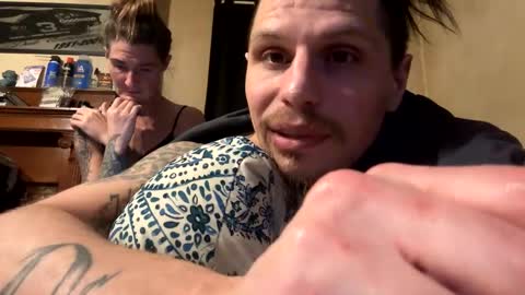 Snapshot of husbandandwife2011 chatting on 02/05/25, 08:11 husbandandwife2011 online show from 02/05/25, 08:11