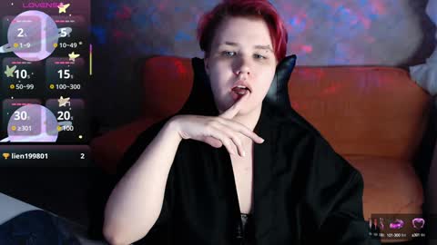 Snapshot of husk_ryan chatting on 01/18/25, 06:10 Ryan online show from 01/18/25, 06:10