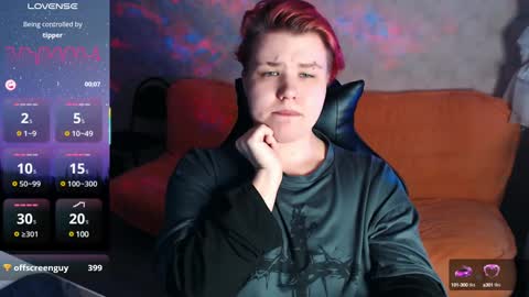 Snapshot of husk_ryan chatting on 01/22/25, 08:17 Ryan online show from 01/22/25, 08:17