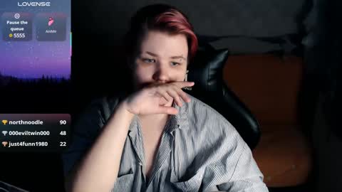 Snapshot of husk_ryan chatting on 01/27/25, 06:20 Ryan online show from 01/27/25, 06:20