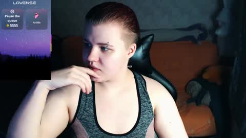 Snapshot of husk_ryan chatting on 01/28/25, 07:32 Ryan online show from 01/28/25, 07:32