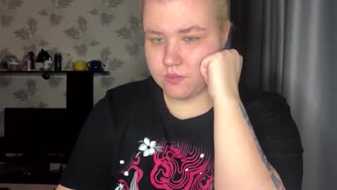 Snapshot of husk_ryan chatting on 10/05/25, 10:07 Ryan online show from 10/05/25, 10:07