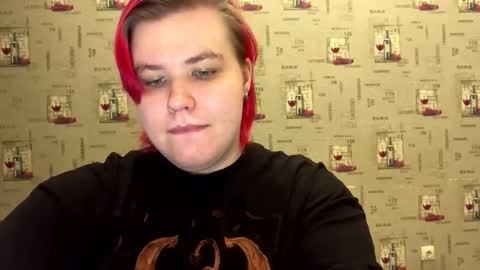 Snapshot of husk_ryan chatting on 02/10/26, 05:28 Ryan online show from 02/10/26, 05:28