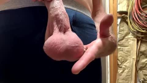 huskey300 online show from 10/22/25, 09:58