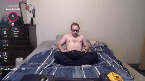 Husky Dad online show from 10/17/25, 07:44