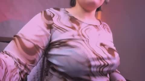 Hwasa online show from 03/04/26, 08:37