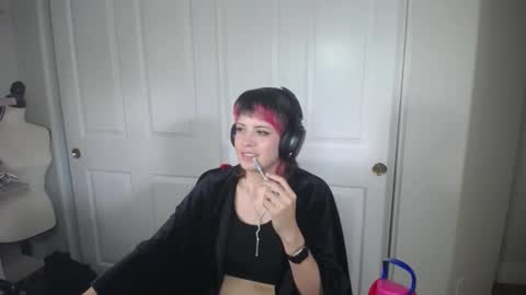 herma online show from 02/19/25, 09:03