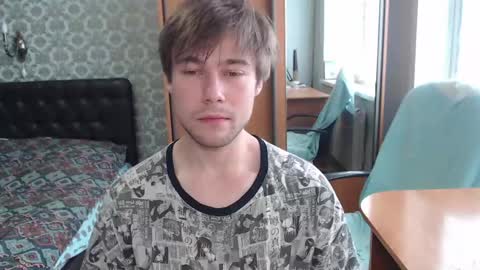 Tom online show from 06/08/26, 09:42