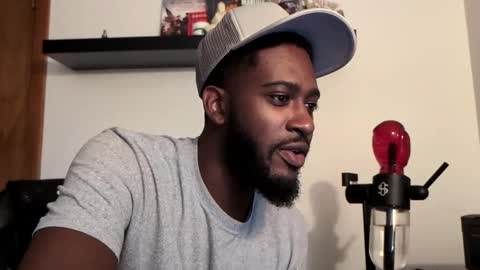 Snapshot of hydroblack chatting on 09/25/25, 05:33 HydroBlack online show from 09/25/25, 05:33