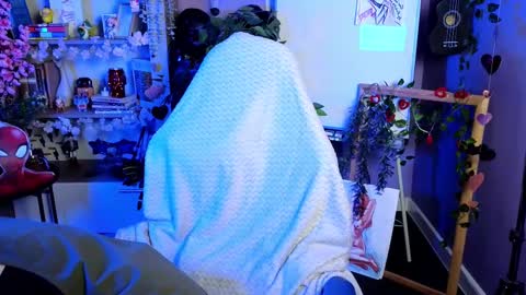 Snapshot of hyeon_jin chatting on 02/16/25, 09:38 Hyeon Jin online show from 02/16/25, 09:38