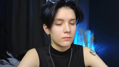 Snapshot of hyeon_jin chatting on 03/12/25, 07:59 Hyeon Jin online show from 03/12/25, 07:59