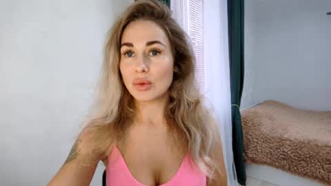 Snapshot of hyohallock chatting on 11/15/25, 11:18 Alice online show from 11/15/25, 11:18