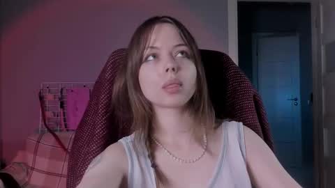 Snapshot of hype_meal_home chatting on 11/25/25, 08:09 Miley. PVT open i have extra prices on nude show online show from 11/25/25, 08:09