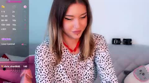Your submissive lady 3 online show from 06/22/26, 03:25