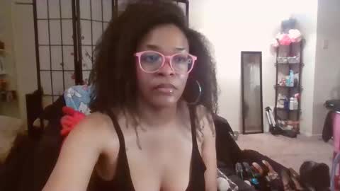  HysteriaHeels  online show from 04/19/26, 01:27